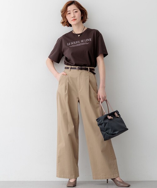 23区 L（ニジュウサンクオオキイサイズ）の「ストレッチギャバ チノ ワイド パンツ（その他パンツ・レディース・ベージュ系・50/48/46/44）」の13枚目の写真