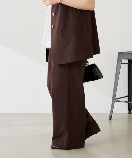 COLLAGE GALLARDAGALANTE（コラージュガリャルダガランテ）の「シェルタリング3タックパンツ/セットアップ可/WEB限定サイズ展開（スラックス・レディース・ブラウン/ホワイト/グリーン・0/1/TM/PS）」の21枚目の写真