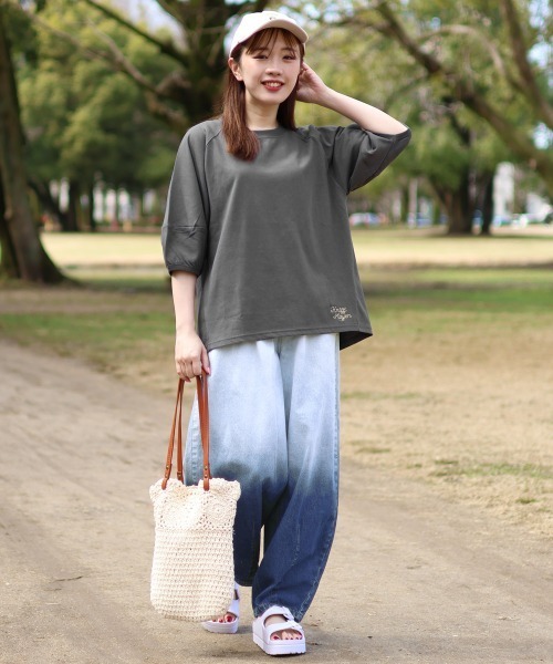 KRIFF MAYER Lady's Collection（クリフメイヤーレディースコレクション）の「【綿100%】バレルレッググラデーションパンツ（デニムパンツ・レディース・ダークブルー/ブラック/ライトブルー・MEDIUM/LARGE）」の7枚目の写真