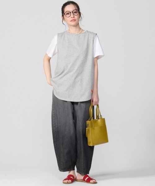 KRIFF MAYER Lady's Collection（クリフメイヤーレディースコレクション）の「【綿100%】バレルレッググラデーションパンツ（デニムパンツ・レディース・ダークブルー/ブラック/ライトブルー・MEDIUM/LARGE）」の10枚目の写真