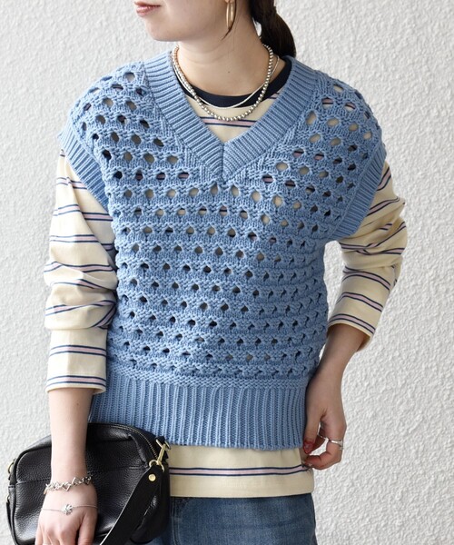 SHIPS any（シップス エニィ）の「SHIPS any:〈手洗い可能〉コットン ミックス 透かし編み Vネック ベスト（ベスト・レディース・ブラック/ホワイト/ライトブルー・ONE SIZE）」の21枚目の写真