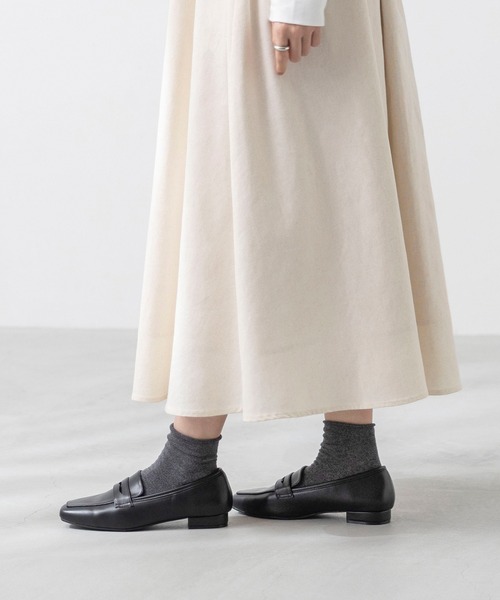 welleg(ウェレッグ)の「freely 4E 幅広 コインローファー(ローファー・レディース・アイボリー/シルバー/ブラック・22.0cm/22.5cm/23.0cm/23.5cm/24.0cm/24.5cm/25.0cm/25.5cm/26.0cm)」の14枚目の写真