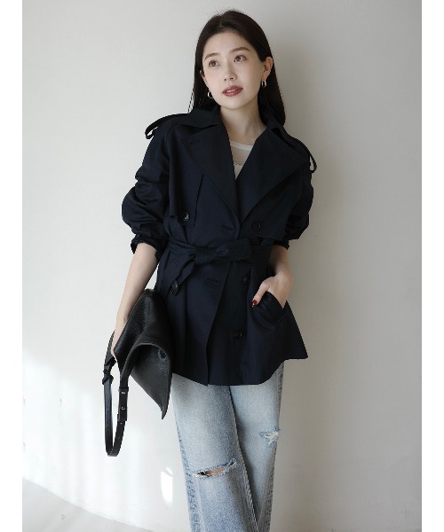 anuans（アニュアンス）の「ハーフオーバートレンチコート（トレンチコート・レディース・ベージュ/ネイビー/ブラウン・MEDIUM/SMALL）」の3枚目の写真