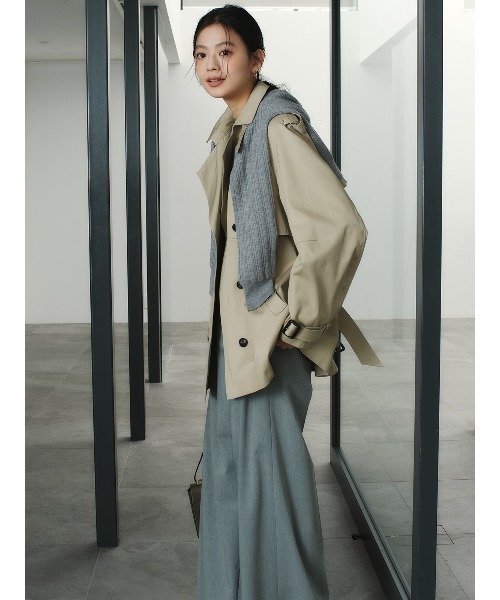 anuans（アニュアンス）の「ハーフオーバートレンチコート（トレンチコート・レディース・ベージュ/ネイビー/ブラウン・MEDIUM/SMALL）」の13枚目の写真