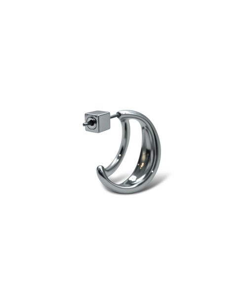 Lyvi(ライビィ)の「Crescent Curve Piercing / 金属アレルギー対応(ピアス(両耳用)・レディース・シルバー/ゴールド・FREE)」の18枚目の写真