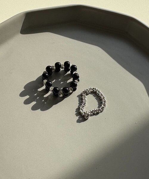 CAPRICIEUX LE'MAGE（カプリシューレマージュ）の「〈GOLDY/ゴールディ〉ビーズチェーンSETリング（ネックレス・レディース・シルバー/ゴールド・FREE）」の4枚目の写真