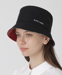BLUE LABEL CRESTBRIDGE（ブルーレーベルクレストブリッジ）の「ロゴ刺しゅうリバーシブルバケットハット（ハット）」