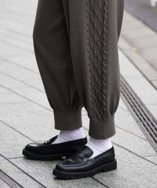 HARVESTY（ハーベスティ）の「HARVESTY/ハーベスティー CABLE SIDE KNIT PANTSケーブルサイドニットパンツ（その他パンツ・レディース・オリーブ/ブラック・1/2）」の7枚目の写真