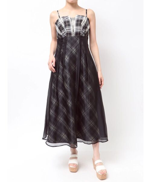 MERCURYDUO(マーキュリーデュオ)の「チェックシアーレイヤードキャミワンピース(ワンピース・レディース・ブラック/アイボリー・MEDIUM/SMALL)」の2枚目の写真