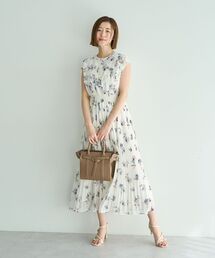 フラワー柄フリルプリーツワンピース