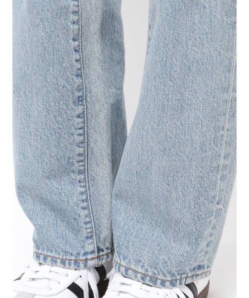 Ungrid(アングリッド)の「ハイウエストスリムストレートデニム(デニムパンツ・レディース・ブルー/インディゴブルー・26inch/25inch/24inch)」の22枚目の写真