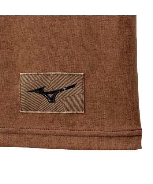 MIZUNO(ミズノ )の「MIZUNO LOOSE FIT T-SHIRT (LONG SLEEVE)(ミズノ ルーズフィットTシャツ(長袖))(Tシャツ/カットソー・メンズ・ブラウン/オリーブ系/ブラック/ホワイト・LARGE/MEDIUM/X-LARGE)」の18枚目の写真