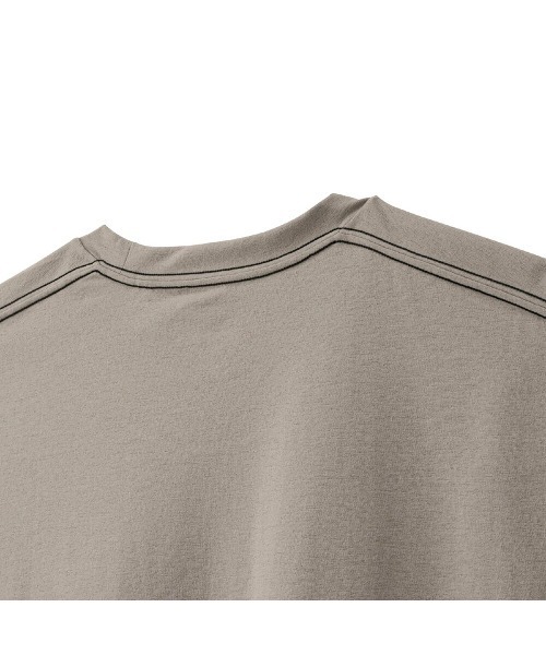 MIZUNO(ミズノ )の「MIZUNO LOOSE FIT T-SHIRT (LONG SLEEVE)(ミズノ ルーズフィットTシャツ(長袖))(Tシャツ/カットソー・メンズ・ブラウン/オリーブ系/ブラック/ホワイト・LARGE/MEDIUM/X-LARGE)」の20枚目の写真