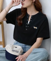 PENNEYS（ぺニーズ）の「PENNEYS ペニーズ 別注 THE FOX ワンポイント刺繍 ワッフル ヘンリーネック ルーズ 半袖Tシャツ（Tシャツ/カットソー）」