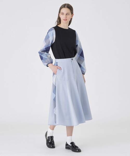 BLUE LABEL CRESTBRIDGE（ブルーレーベルクレストブリッジ）の「サイドクレストブリッジチェックフレアスカート（スカート・レディース・ブルー系その他2/ダークネイビー/ベージュ・36/38）」の4枚目の写真