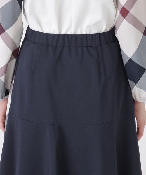 BLUE LABEL CRESTBRIDGE（ブルーレーベルクレストブリッジ）の「サイドクレストブリッジチェックフレアスカート（スカート・レディース・ブルー系その他2/ダークネイビー/ベージュ・36/38）」の15枚目の写真