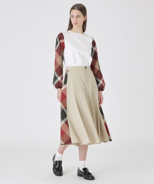 BLUE LABEL CRESTBRIDGE（ブルーレーベルクレストブリッジ）の「サイドクレストブリッジチェックフレアスカート（スカート・レディース・ブルー系その他2/ダークネイビー/ベージュ・36/38）」の18枚目の写真