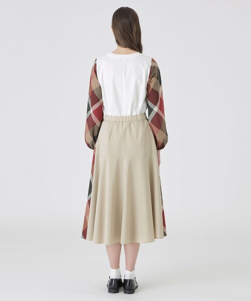BLUE LABEL CRESTBRIDGE（ブルーレーベルクレストブリッジ）の「サイドクレストブリッジチェックフレアスカート（スカート・レディース・ブルー系その他2/ダークネイビー/ベージュ・36/38）」の20枚目の写真