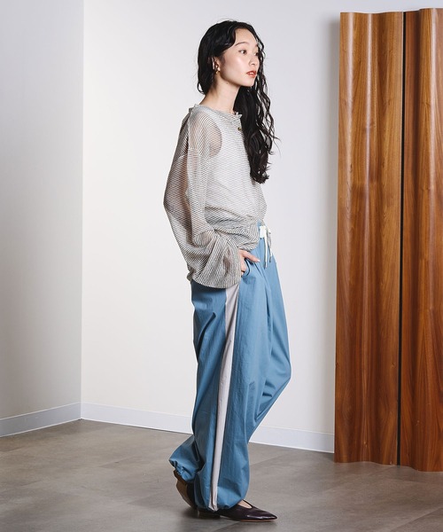 ROSE BUD(ローズバッド)の「SHEER STRIPS PULLOVER(Tシャツ/カットソー・レディース・ブラウン/ホワイト/ライトブルー・ONE SIZE)」の10枚目の写真