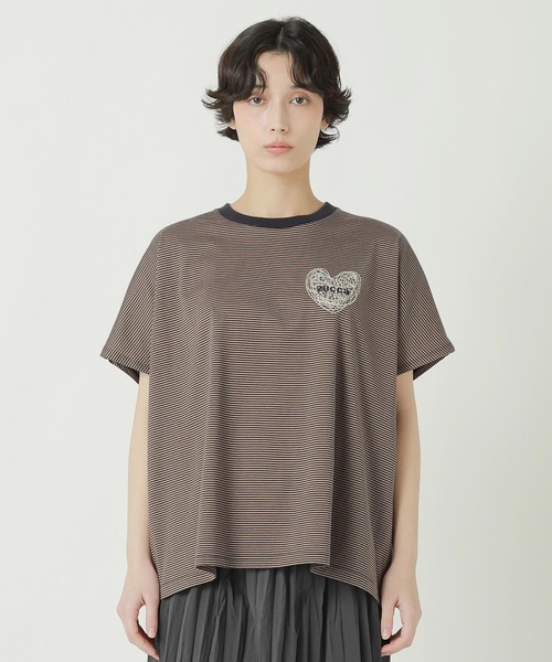 ZUCCa(ズッカ)の「HEART LOGO STRIPED T(Tシャツ/カットソー・レディース・ベージュ/ブラック/ブルー・M size)」の1枚目の写真