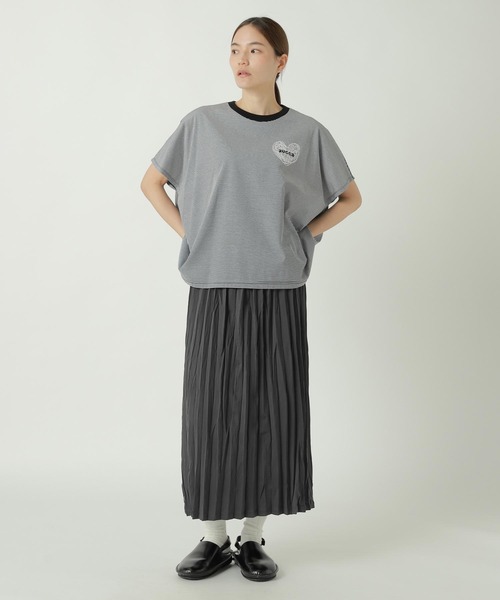 ZUCCa(ズッカ)の「HEART LOGO STRIPED T(Tシャツ/カットソー・レディース・ベージュ/ブラック/ブルー・M size)」の15枚目の写真