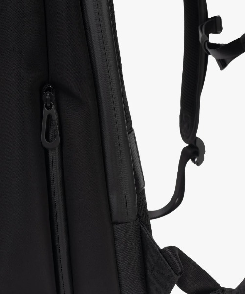 Lui's(ルイス)の「Saru Sleek Black(バックパック/リュック・メンズ・ブラック・FREE)」の8枚目の写真