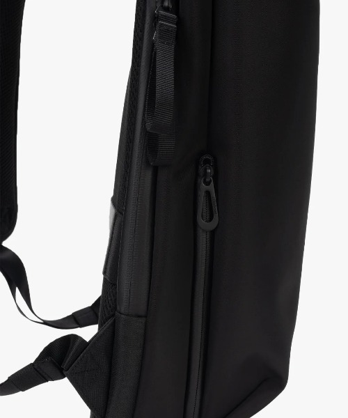 Lui's(ルイス)の「Saru Sleek Black(バックパック/リュック・メンズ・ブラック・FREE)」の6枚目の写真
