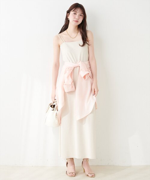 natural couture(ナチュラルクチュール)の「カップ付きキャミワンピース(ワンピース・レディース・ライトグレー/ブラック/アイボリー/スミクロ・FREE)」の11枚目の写真