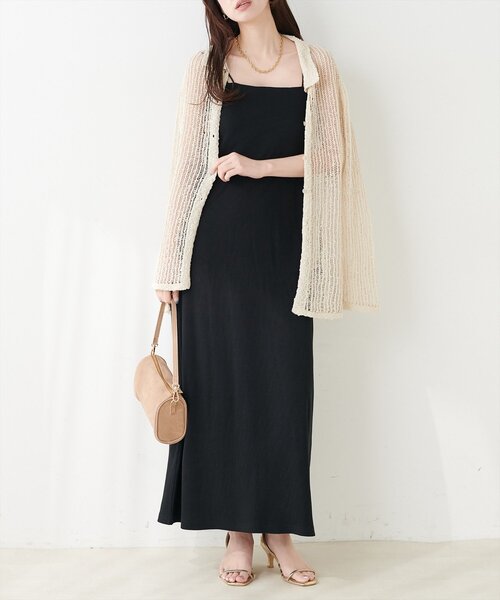natural couture(ナチュラルクチュール)の「カップ付きキャミワンピース(ワンピース・レディース・ライトグレー/ブラック/アイボリー/スミクロ・FREE)」の4枚目の写真