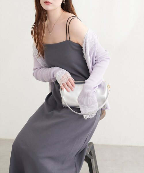 natural couture(ナチュラルクチュール)の「カップ付きキャミワンピース(ワンピース・レディース・ライトグレー/ブラック/アイボリー/スミクロ・FREE)」の6枚目の写真