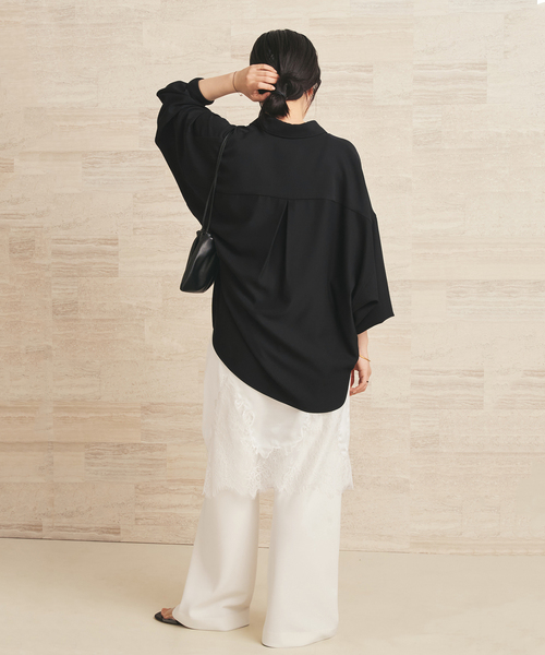 plage(プラージュ)の「Dolman Wrap シャツ(シャツ/ブラウス・レディース・ブラック/ベージュ・36/38)」の9枚目の写真