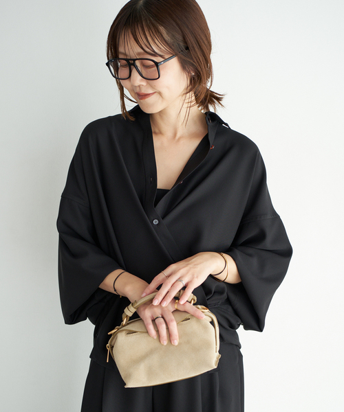 plage(プラージュ)の「Dolman Wrap シャツ(シャツ/ブラウス・レディース・ブラック/ベージュ・36/38)」の17枚目の写真