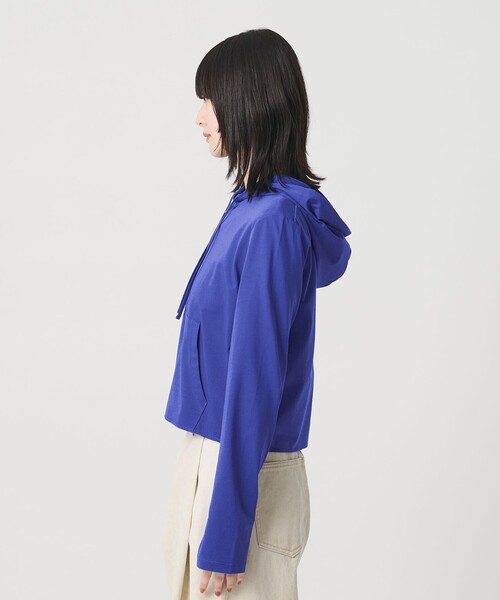 BEAUTY&YOUTH UNITED ARROWS(ビューティーアンドユースユナイテッドアローズ)の「【WEB限定 Wardrobe DAILY MINIMAL】フードジップパーカー UVカット 接触冷感 ウォッシャブル(パーカー・レディース・ブラック/ホワイト/ロイヤルブルー・FREE)」の16枚目の写真