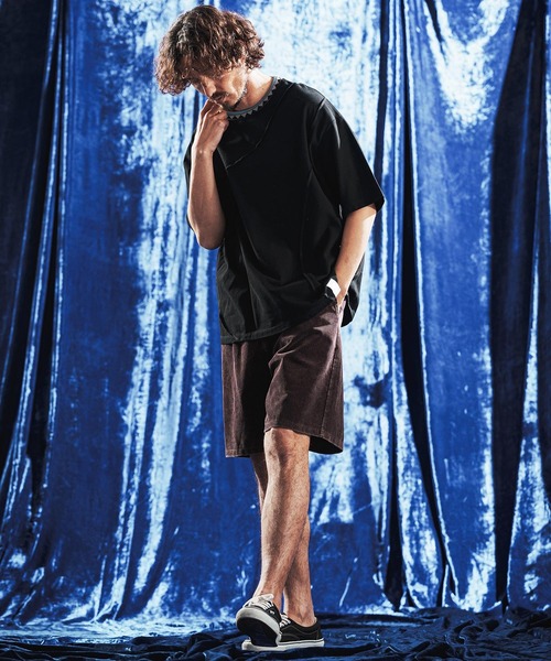 ANGENEHM(アンゲネーム)の「mt10443-Tucked Design & Pique Jacquard Rib T-shirt Tシャツ(AG06-022scg)(Tシャツ/カットソー・メンズ・ホワイト/ブラック・L/M/S)」の5枚目の写真