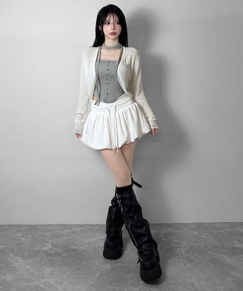 FOLLOWIN(フォロウィン)の「【カップ付き】アイレットデザインチューブトップ(チューブトップ・レディース・ブラック/グレー/ホワイト・FREE)」の15枚目の写真