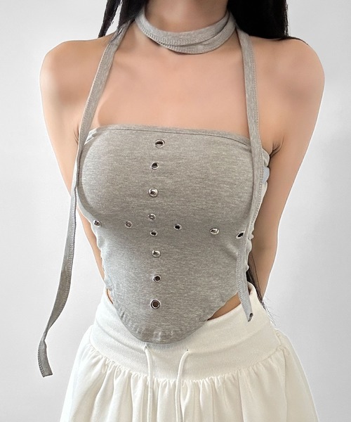 FOLLOWIN(フォロウィン)の「【カップ付き】アイレットデザインチューブトップ(チューブトップ・レディース・ブラック/グレー/ホワイト・FREE)」の6枚目の写真