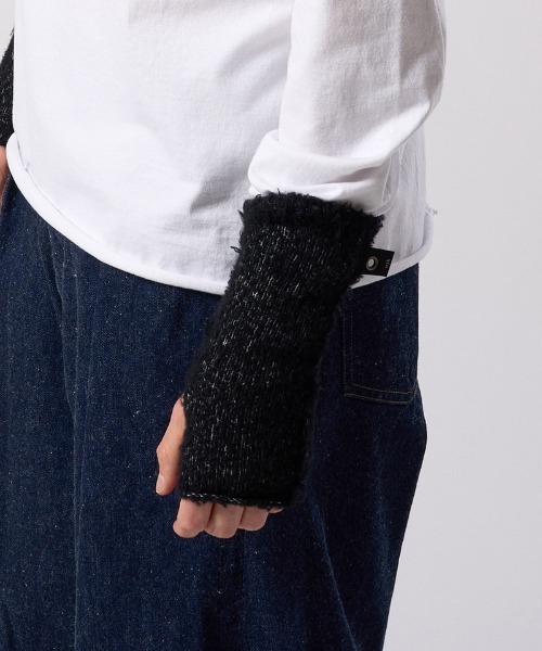 wjk（ダヴルジェイケイ）の「mko13615- fancy yarn knit hand warmer ニットハンドウォーマー(8001 wn10j)（手袋・メンズ・ブラック/ホワイト/チャコール・FREE）」の4枚目の写真