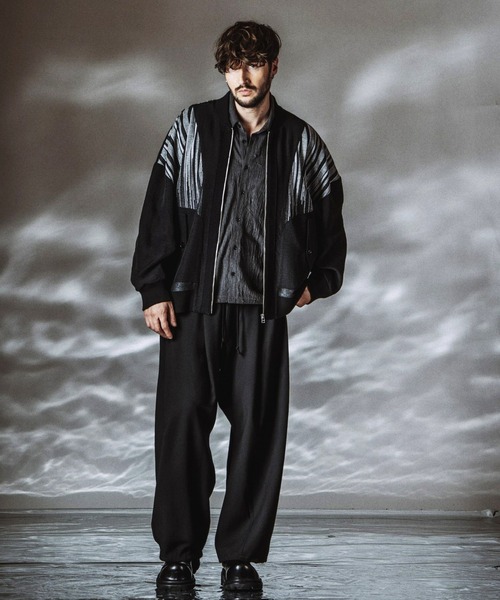NO ID.(ノーアイディ)の「【NO ID.】Changing Tuck Trousers / チェンジング タック トラウザーズ(その他パンツ・メンズ・グレー/その他23/ブラック・2/1)」の9枚目の写真