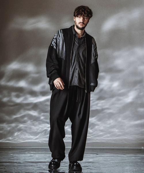 NO ID.(ノーアイディ)の「【NO ID.】Changing Tuck Trousers / チェンジング タック トラウザーズ(その他パンツ・メンズ・グレー/その他23/ブラック・2/1)」の11枚目の写真