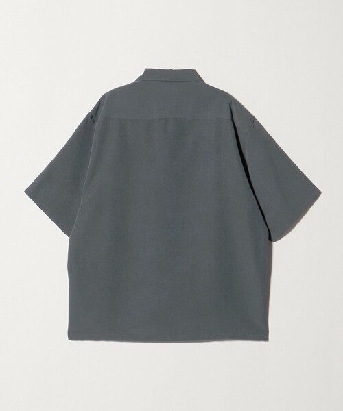 BEAUTY&YOUTH UNITED ARROWS(ビューティーアンドユースユナイテッドアローズ)の「シルキータッチ ナロー オープンカラー シャツ FORM型(シャツ/ブラウス・メンズ・オフホワイト/ダークグレー/ライム・XL/L/M/S)」の17枚目の写真