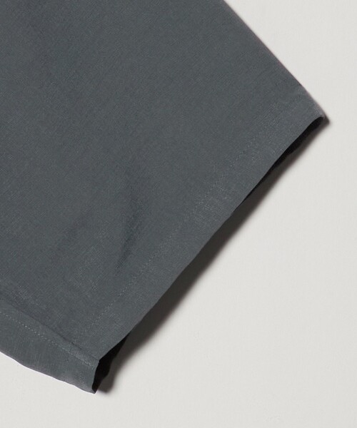 BEAUTY&YOUTH UNITED ARROWS(ビューティーアンドユースユナイテッドアローズ)の「シルキータッチ ナロー オープンカラー シャツ FORM型(シャツ/ブラウス・メンズ・オフホワイト/ダークグレー/ライム・XL/L/M/S)」の15枚目の写真