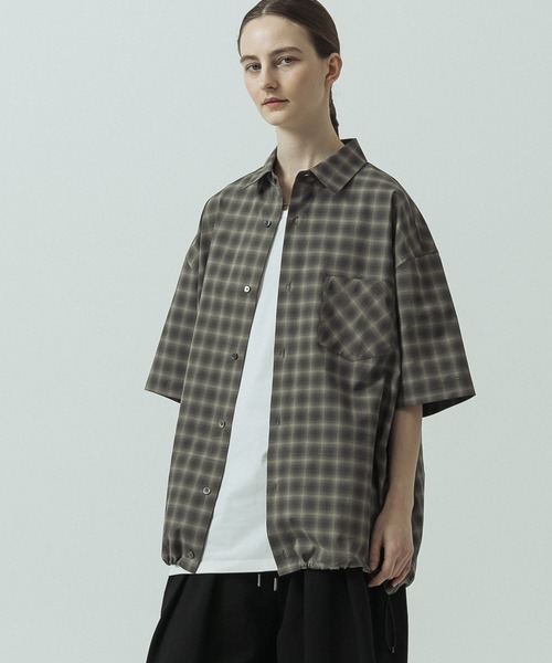 SLICK(スリック)の「【SLICK/スリック】Ombre Check Drawstring Regular Collar Shirt/オンブレチェックドローストリングレギュラーカラーシャツ(シャツ/ブラウス・メンズ・ブラウン/ホワイト/スミクロ・3/2/1)」の17枚目の写真