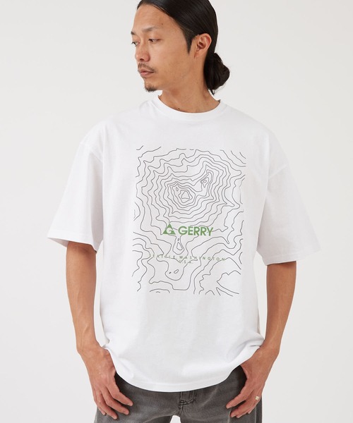 GERRY(ジェリー)の「【GERRY】別注 プリント 半袖Tシャツ(Tシャツ/カットソー・メンズ・ブラック系/グレー系1/ブラック系1/ホワイト/グレー系/ブラック系3/グレー系3/ホワイト系2/レッド系2/ホワイト系1/ホワイト系/カーキ/ブラック/ホワイト系3/ブラック系2/ブラック系4/ホワイト系6/ブラック系6/カーキ系4/カーキ系5/アイボリー系6/ダルブルー系7/ホワイト系7/ホワイト系4/ホワイト系5/ブラック系5/ブラック系7・X-LARGE/LARGE/MEDIUM/SMALL)」の6枚目の写真