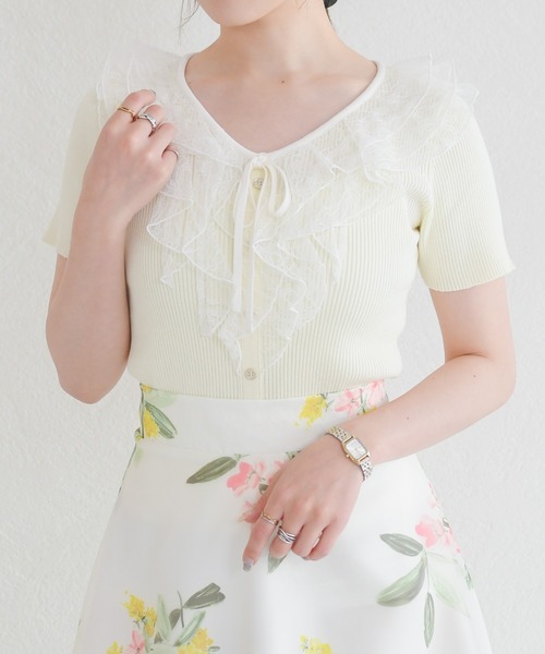 MISCH MASCH(ミッシュマッシュ)の「2026春夏新作 レースラッフル半袖リブニット(ニット/セーター・レディース・ネイビー/イエロー/ブルー・フリ-)」の20枚目の写真
