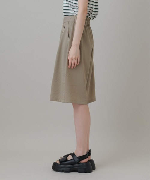 LAKOLE(ラコレ)の「<多機能ウェア>リネンライクタックハーフパンツ /659869(その他パンツ・レディース・テラコッタ/グレイッシュベージュ/アイボリー/チャコール・FREE)」の9枚目の写真