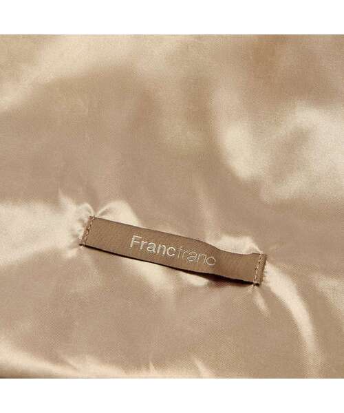 Francfranc(フランフラン)の「撥水サテン レインカバーエコバッグ ベージュ 雨除けカバー(トートバッグ・レディース・ベージュ・FREE)」の7枚目の写真