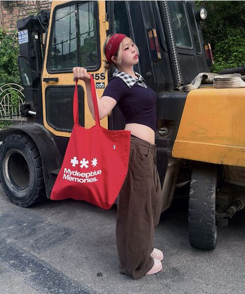 mydeepbluememories(マイディープブルーメモリーズ)の「MM LOGO ECO BAG_Red(エコバッグ/サブバッグ・レディース・レッド・FREE)」の2枚目の写真