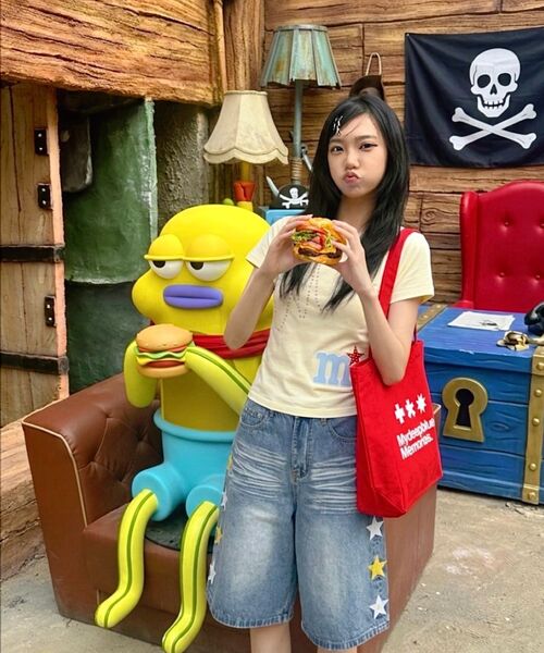 mydeepbluememories(マイディープブルーメモリーズ)の「MM LOGO ECO BAG_Red(エコバッグ/サブバッグ・レディース・レッド・FREE)」の3枚目の写真
