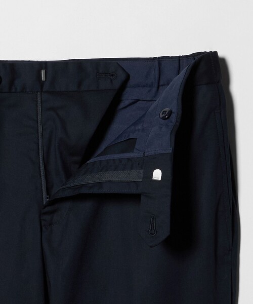 A DAY IN THE LIFE UNITED ARROWS(アデイインザライフユナイテッドアローズ)の「ノープリーツ スリム テーパードパンツ-接触冷感・ウォッシャブル-<A DAY IN THE LIFE>(スラックス・メンズ・ベージュ/ネイビー/ブラウン系/グレー系・XL/M/S/L)」の17枚目の写真