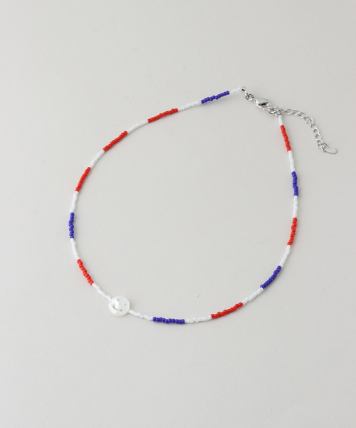 IENA LA BOUCLE(イエナラブークル)の「STEEN スティン tricolor smile ネックレス 26SS-13(ネックレス・レディース・レッド・FREE)」の2枚目の写真